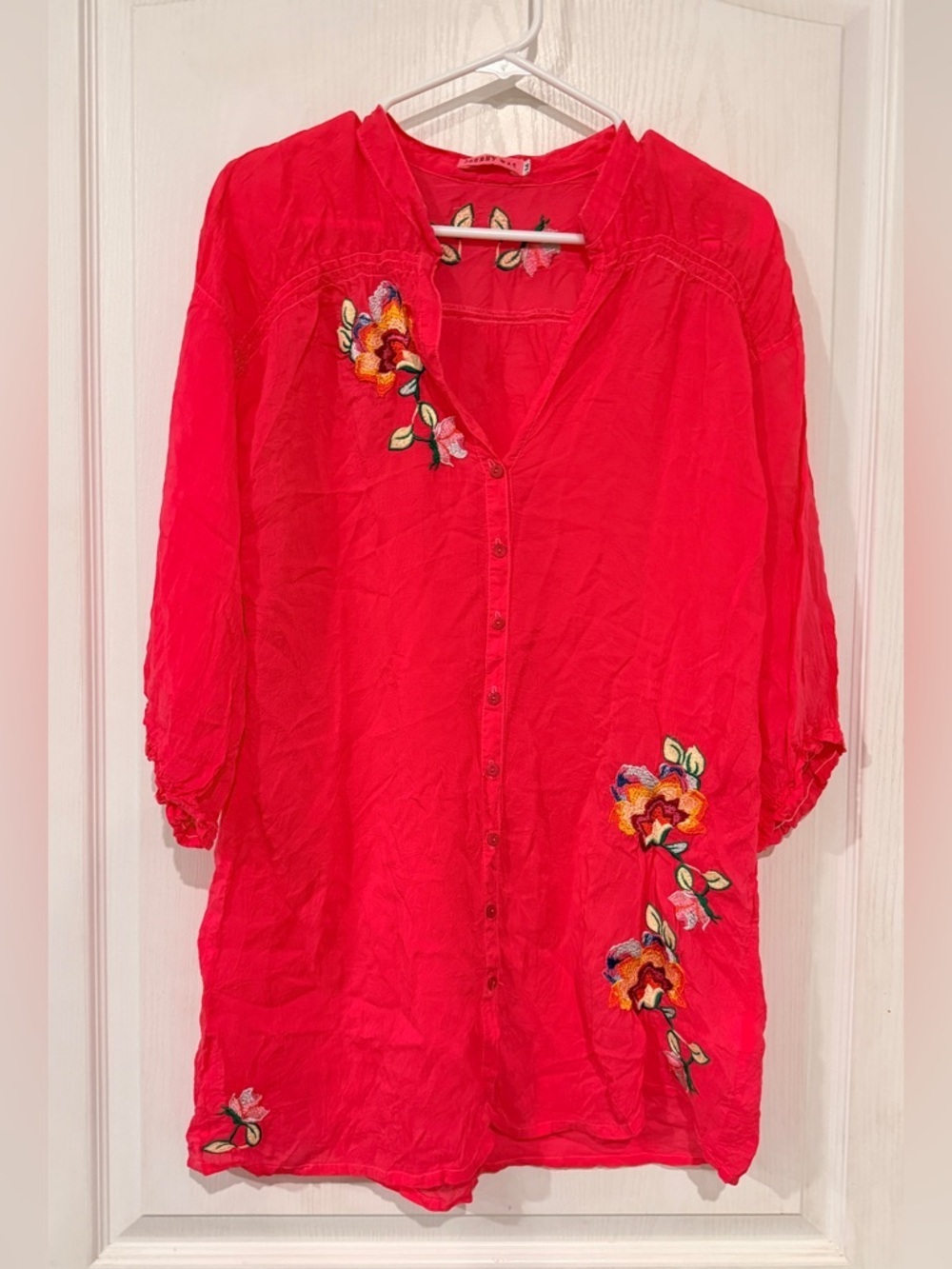 Final Price Johnny Was Hot Pink Embroidered Button-Front Tunic
